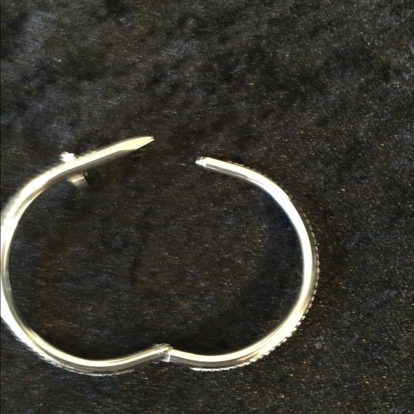 NEW-Stainless Steel Crystal Nail Bangle - Picture 4 of 8